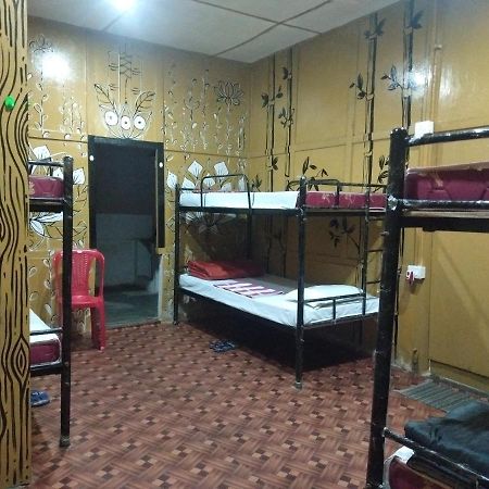 Backpackers'Haven Albergue Guwahati Exterior foto